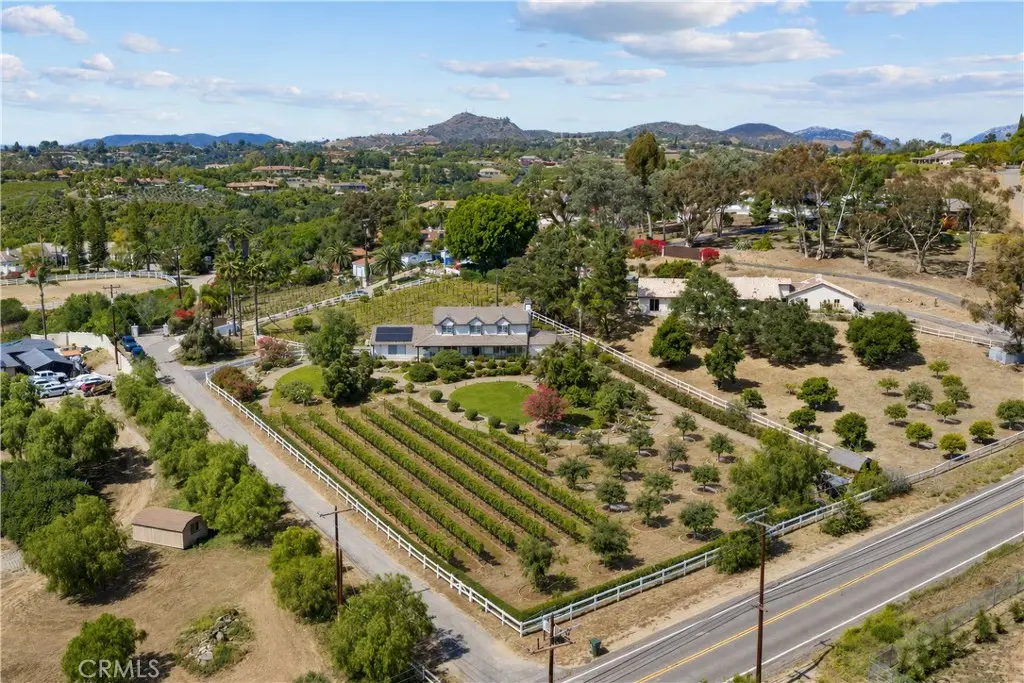 3162 Reche Road, Fallbrook, CA — listing photo 1