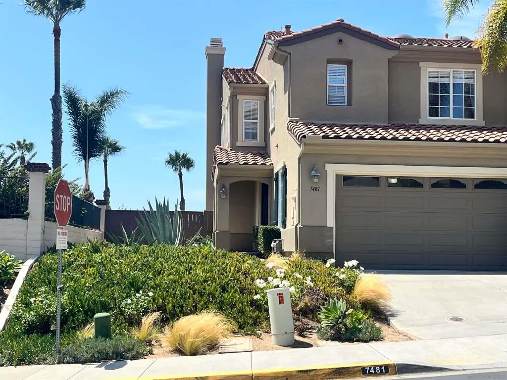 Single Family Residence for rent at 7481 Neptune Drive, Carlsbad, CA featuring 3 beds and 3 baths