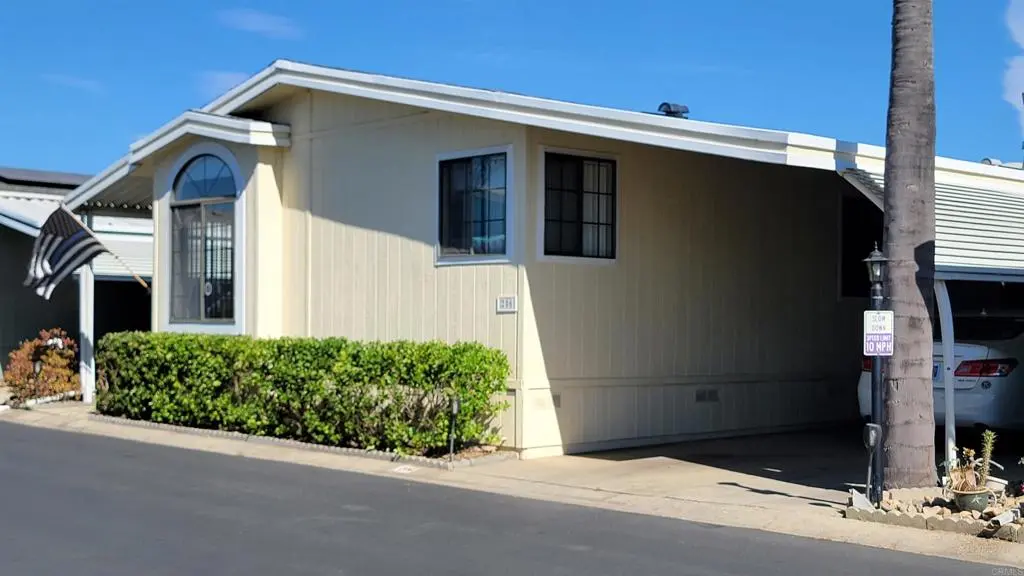 1212 H Street 206, Ramona, CA — listing photo 1