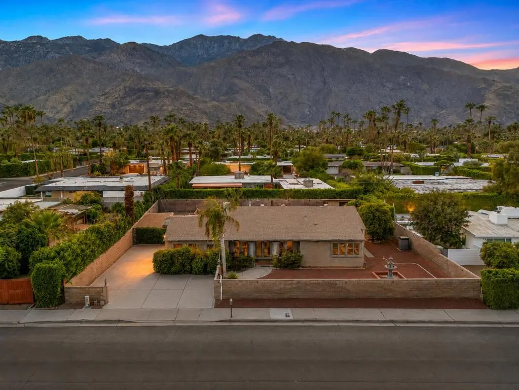 1145 S Sunrise Way, Palm Springs, CA — listing photo 1