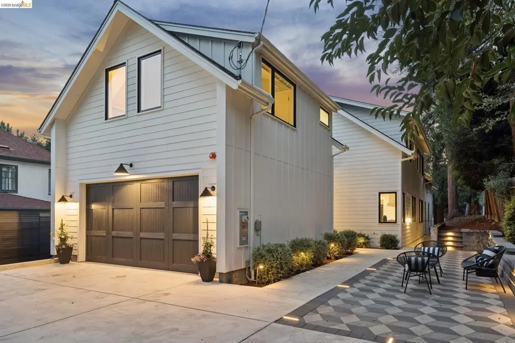 Single Family Residence for sale at 915 Grosvenor Place, Oakland, CA featuring 5 beds and 4 baths