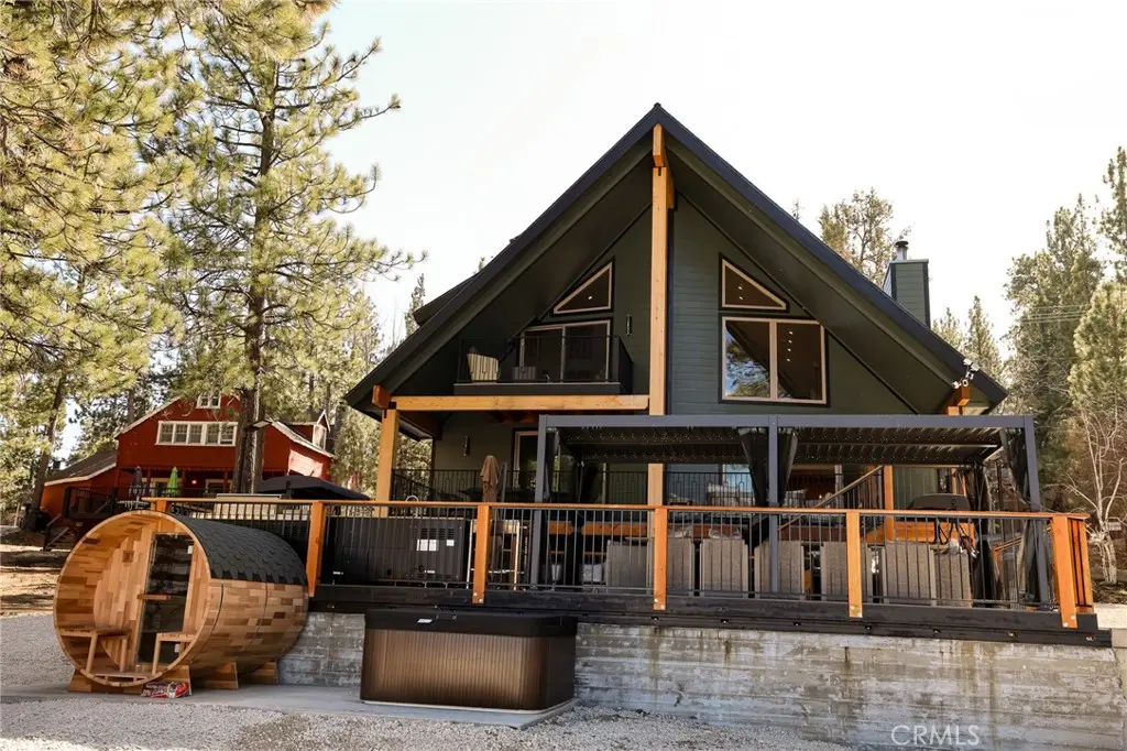 Single Family Residence for sale at 40260 Lakeview, Big Bear Lake, CA featuring 6 beds and 6 baths