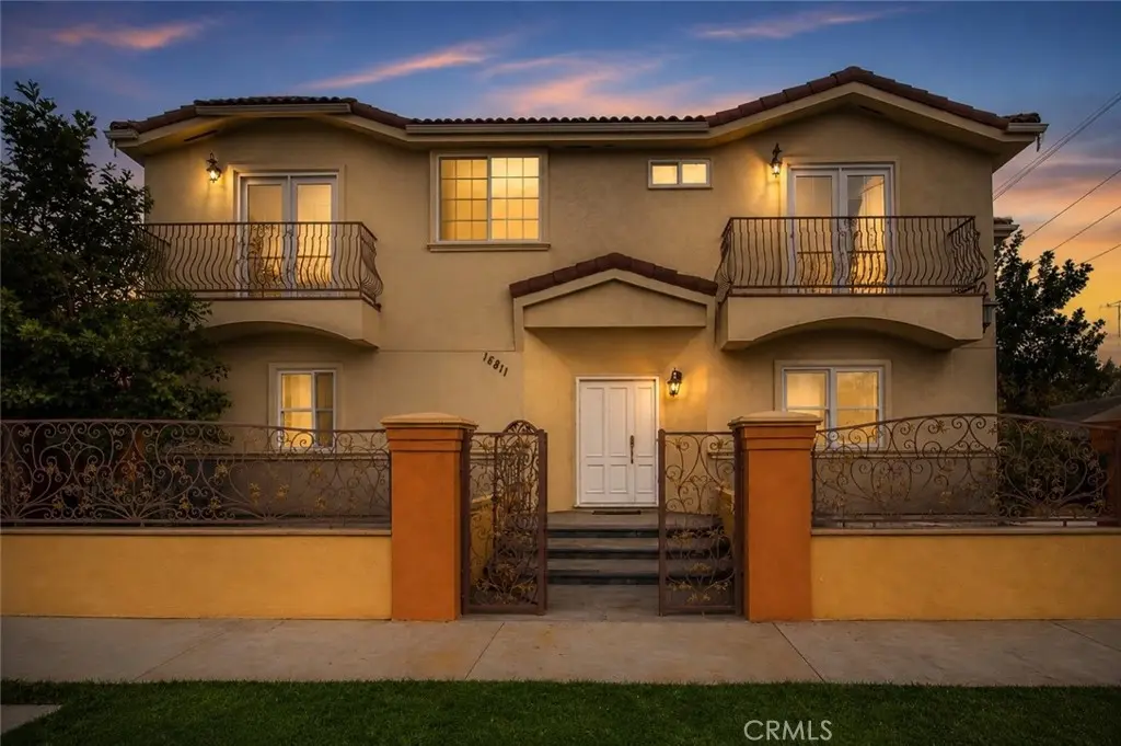 18811 Topham, Tarzana, CA — listing photo 1