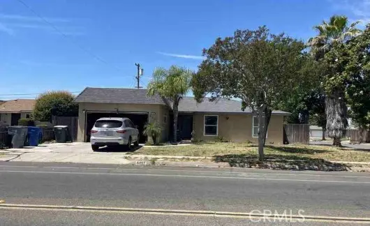 4497 N Chestnut, Fresno, CA — listing photo 1