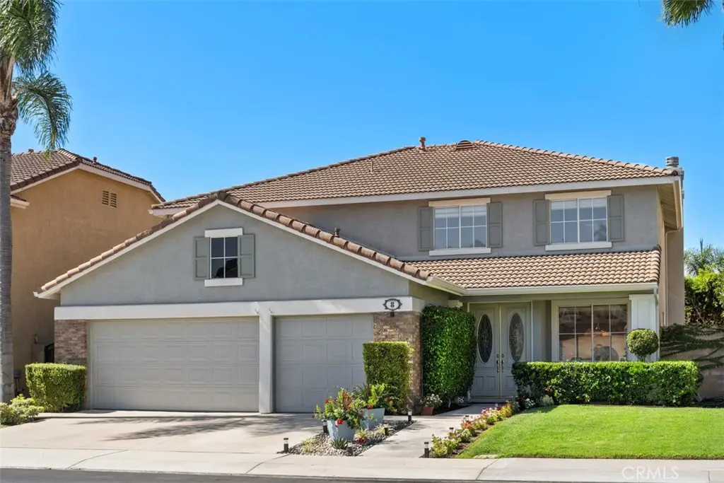 8 National Place, Irvine, CA — listing photo 1