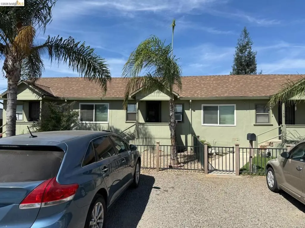 Residential Lease for rent at 155 south washington avenue, Manteca, CA and 1 bath