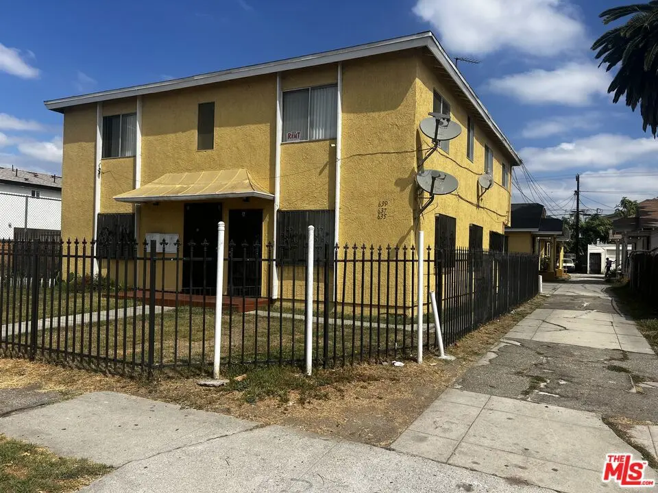 639 W 80th Street, Los Angeles, CA — listing photo 1