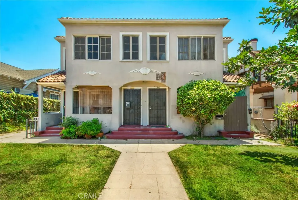Apartment for sale at 324 W 50th, Los Angeles, CA