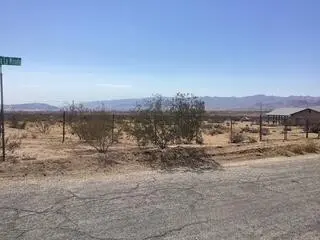 4541 Avenida La Mirada, Joshua Tree, CA — listing photo 1