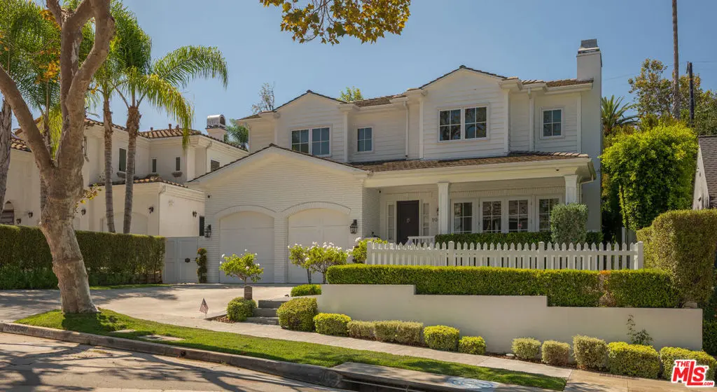 Single Family Residence for sale at 10334 Lorenzo Drive, Los Angeles, CA featuring 5 beds and 6 baths