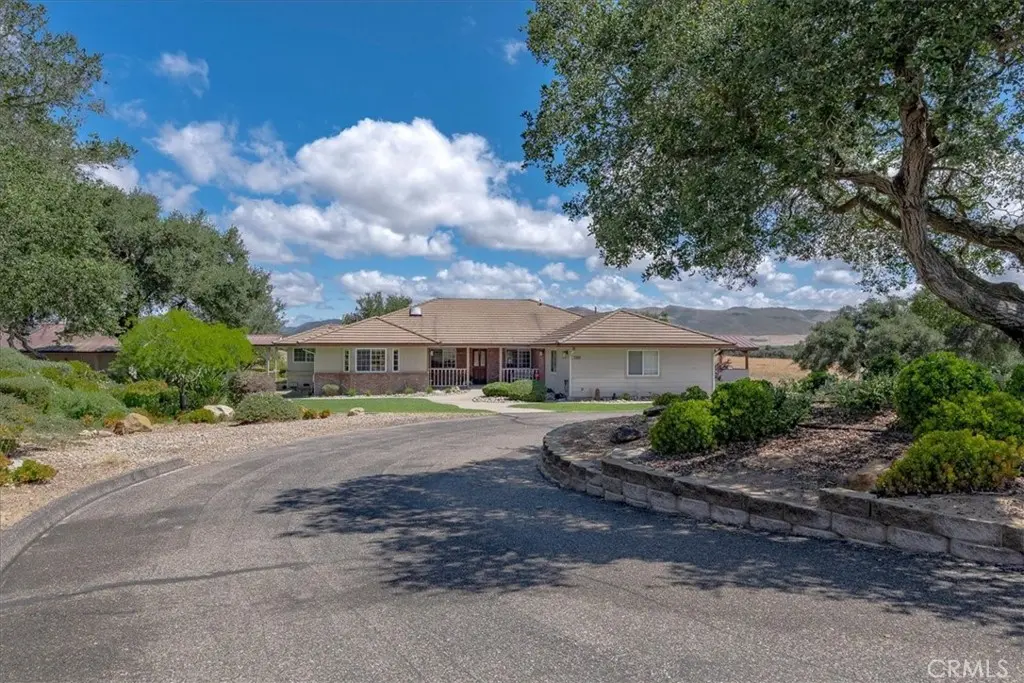 688 Willow Road, Nipomo, CA — listing photo 1