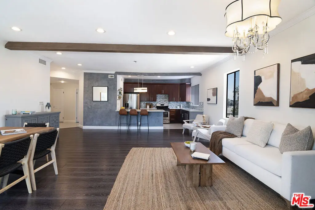 Condominium for rent at 1101 Rexford Drive 302, Los Angeles, CA featuring 2 beds and 2 baths