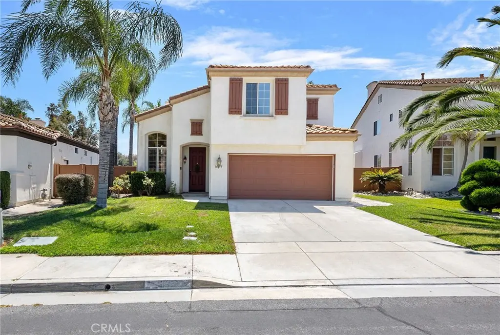 Single Family Residence for sale at 30975 Brassie Ln, Temecula, CA featuring 3 beds and 3 baths
