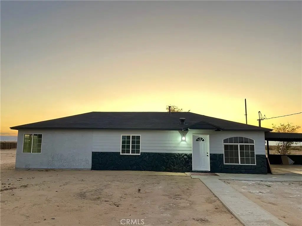 48225 93rd St W, Antelope Acres, CA — listing photo 1