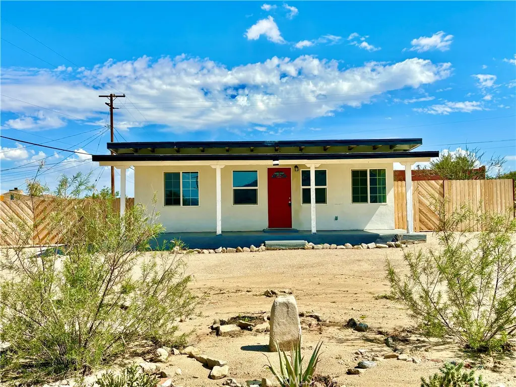 7481 Araby, 29 Palms, CA — listing photo 1