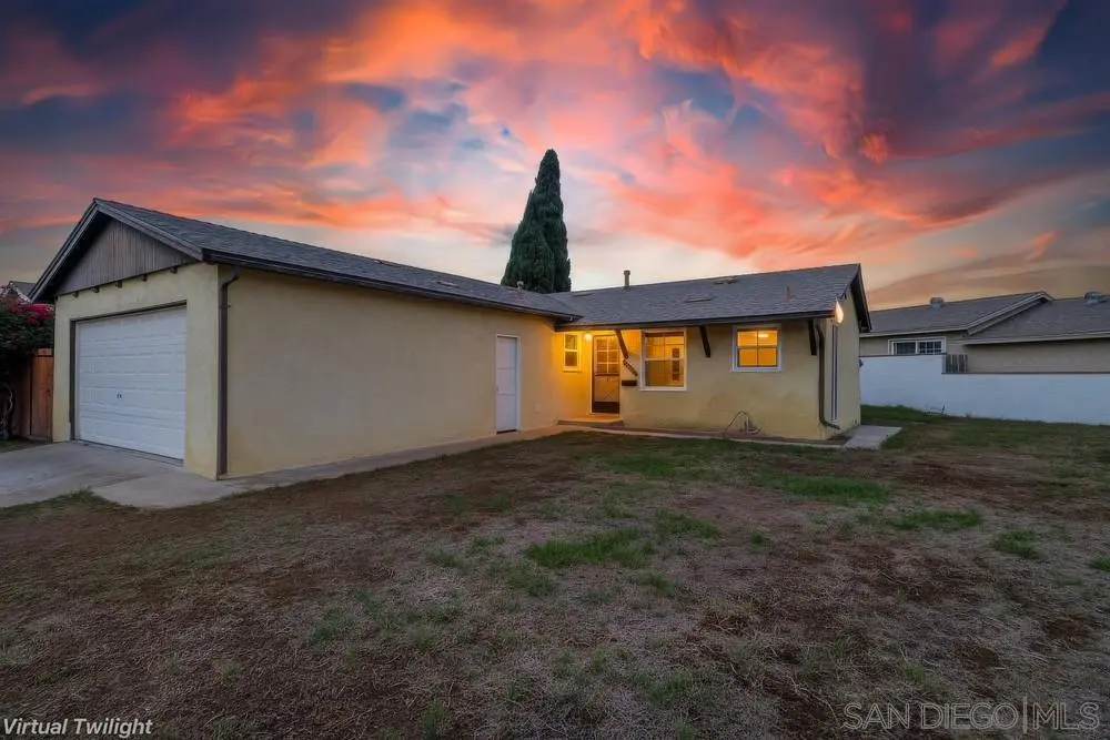 Single Family Residence for rent at 2862 Mimika Pl, San Diego, CA featuring 3 beds and 1 bath