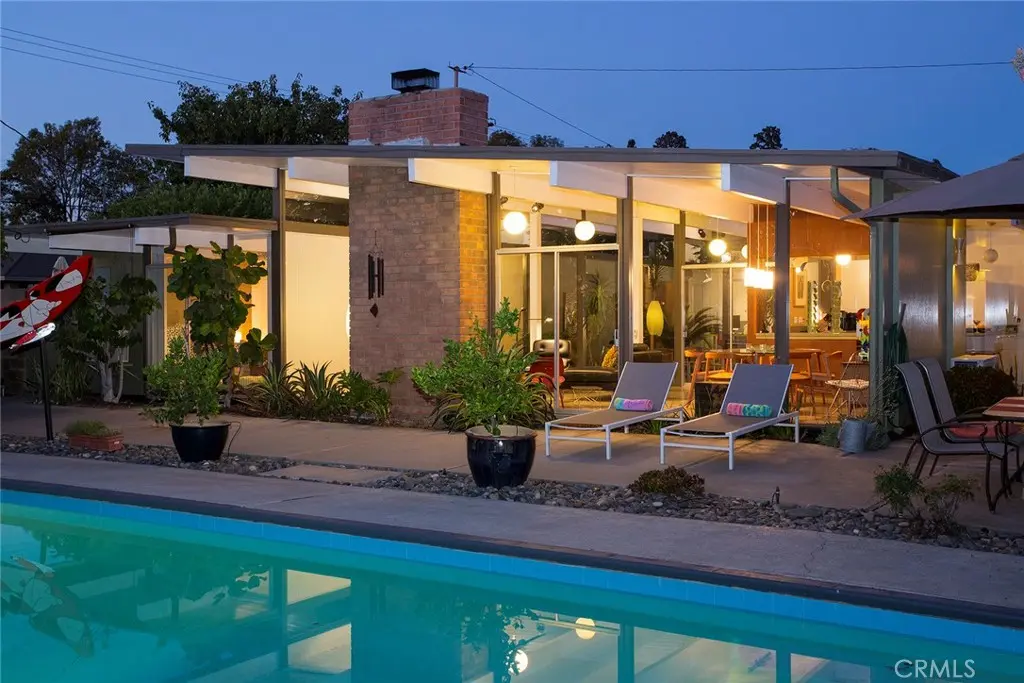 Single Family Residence for rent at 508 S Woodland Street, Orange, CA featuring 4 beds and 2 baths