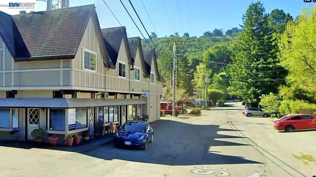 Residential Income for sale at 301 Poplar St, Mill Valley, CA