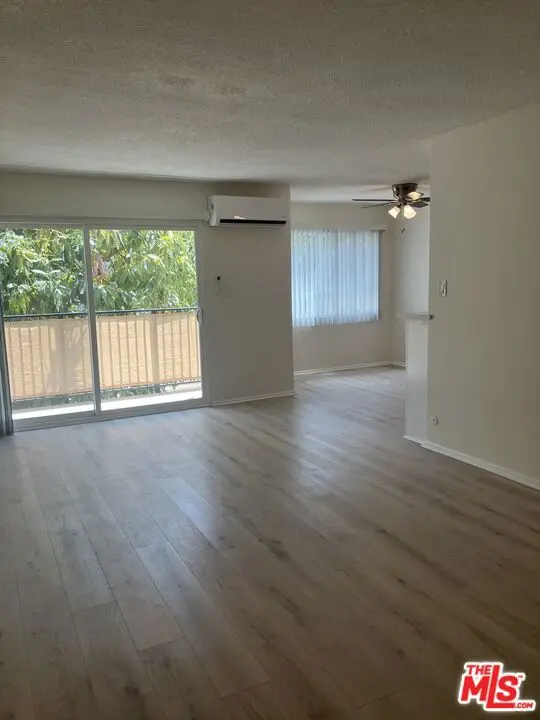Residential Lease for rent at 7521 Hampton Avenue 303, West Hollywood, Los Angeles County, CA featuring 1 bed and 1 bath