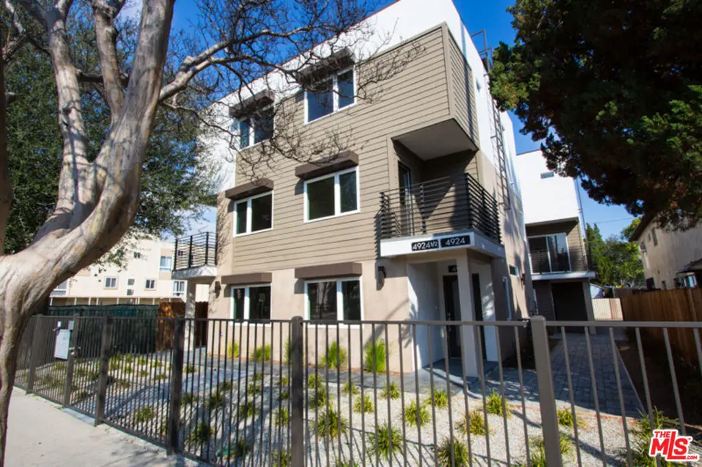 4924 LAUREL CANYON, Valley Village, CA — listing photo 1