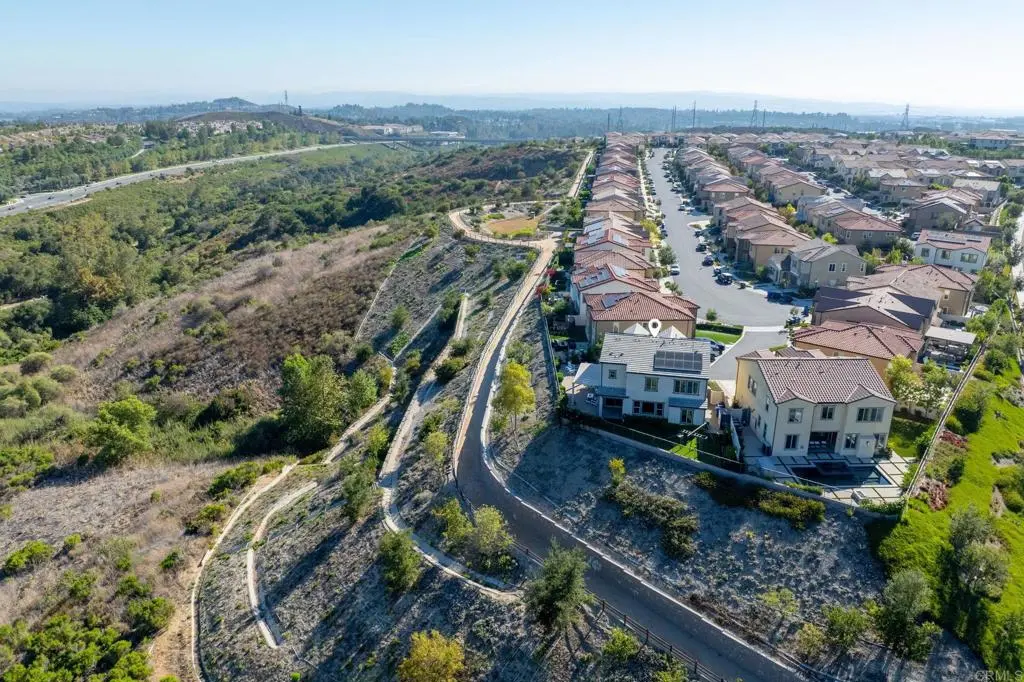 1832 Aliso Canyon Dr, Lake Forest, CA — listing photo 1