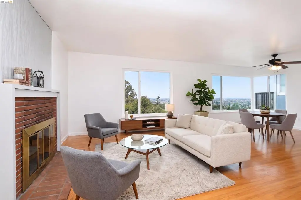 Single Family Residence for sale at 6556 Claremont Ave, Richmond, CA featuring 2 beds and 1 bath