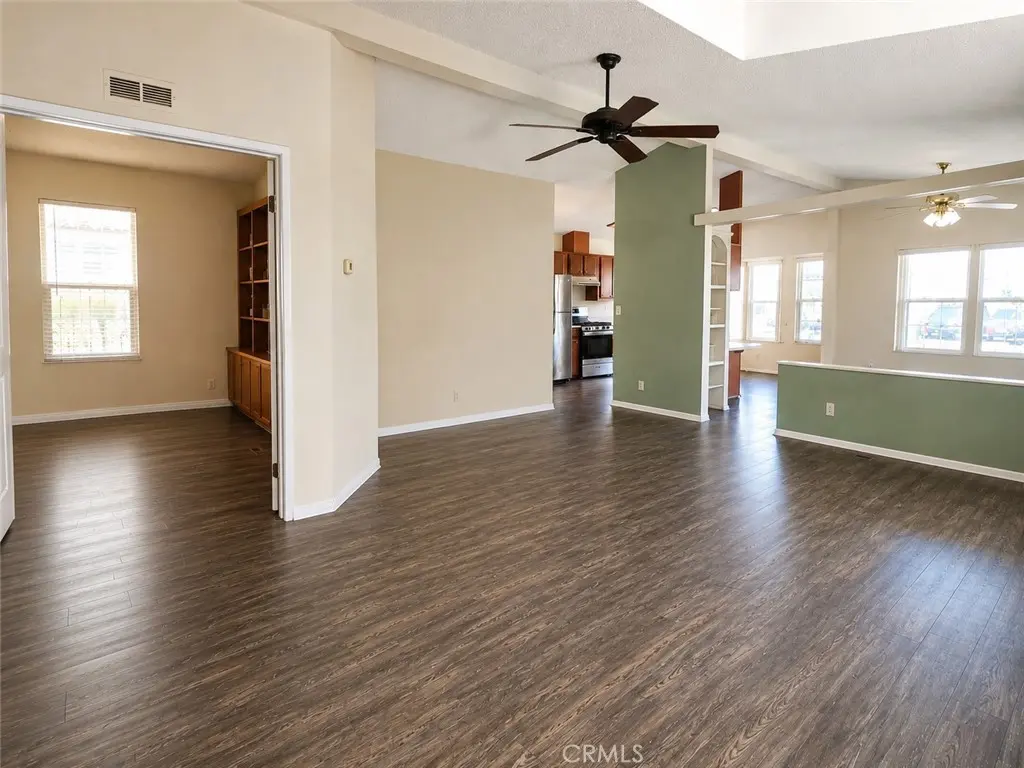 Manufactured In Park for sale at 314 Magpie, Fountain Valley, CA featuring 2 beds and 2 baths