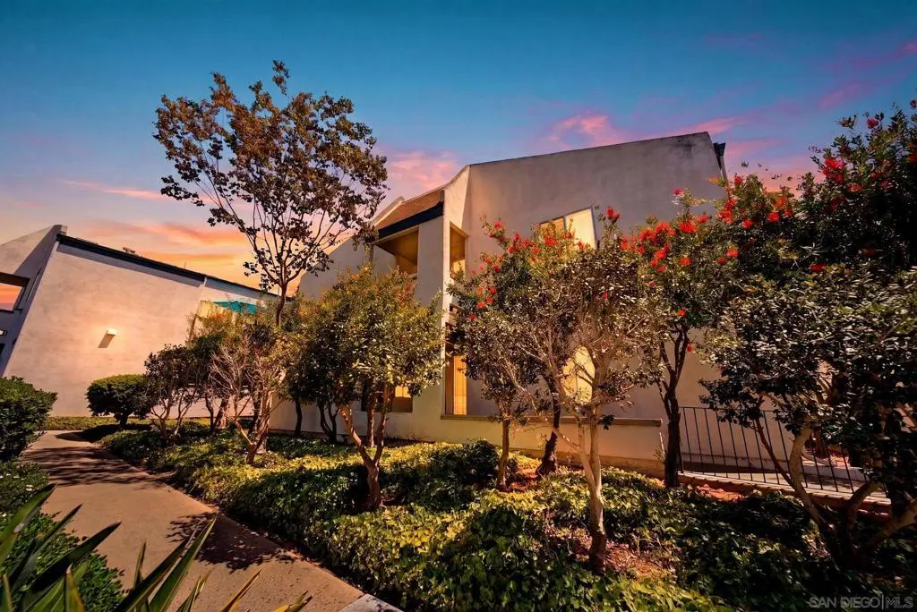 Condominium for sale at 3282 Ashford St E, San Diego, CA featuring 2 beds and 1 bath