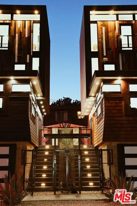 Residential Lease for rent at 715 N El Centro Avenue, Los Angeles, Los Angeles County, CA featuring 2 beds and 3 baths