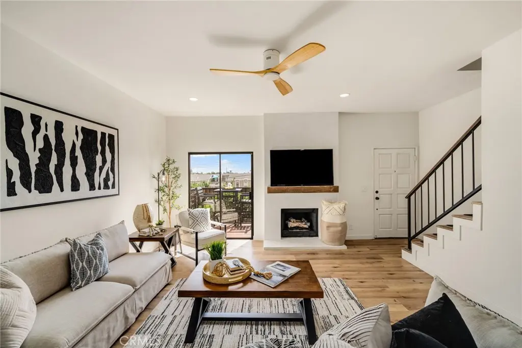 2333 241st Street 19, Lomita, CA — listing photo 1