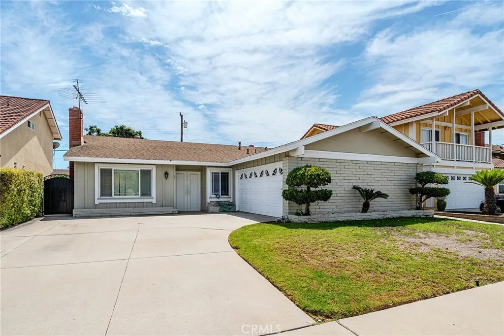 5842 Daisy, La Palma, CA — listing photo 1