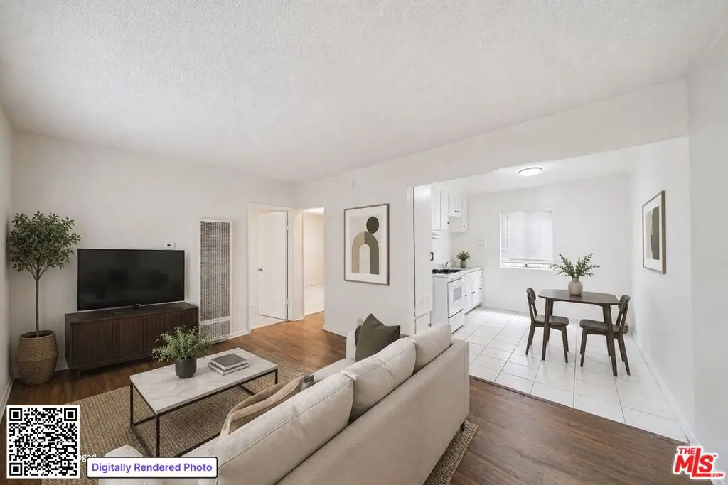 Condominium for rent at 8633 Denver Avenue 3, Los Angeles, CA featuring 2 beds and 1 bath