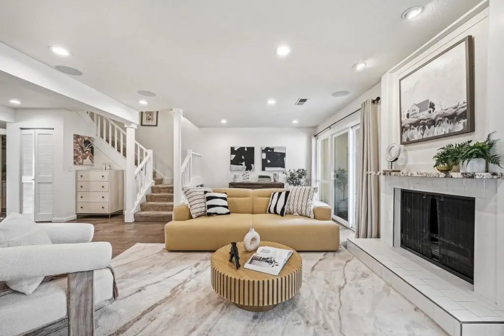 19124 Vineyard Lane, Saratoga, CA — listing photo 1