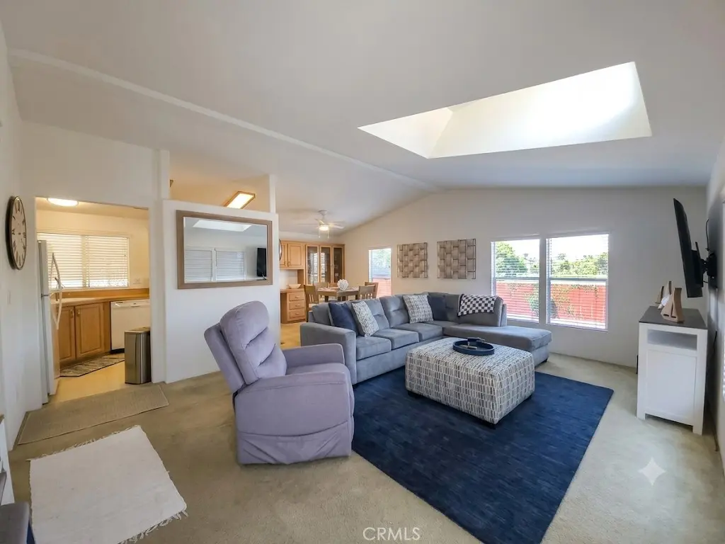 19251 Brookhurst 68, Huntington Beach, CA — listing photo 1