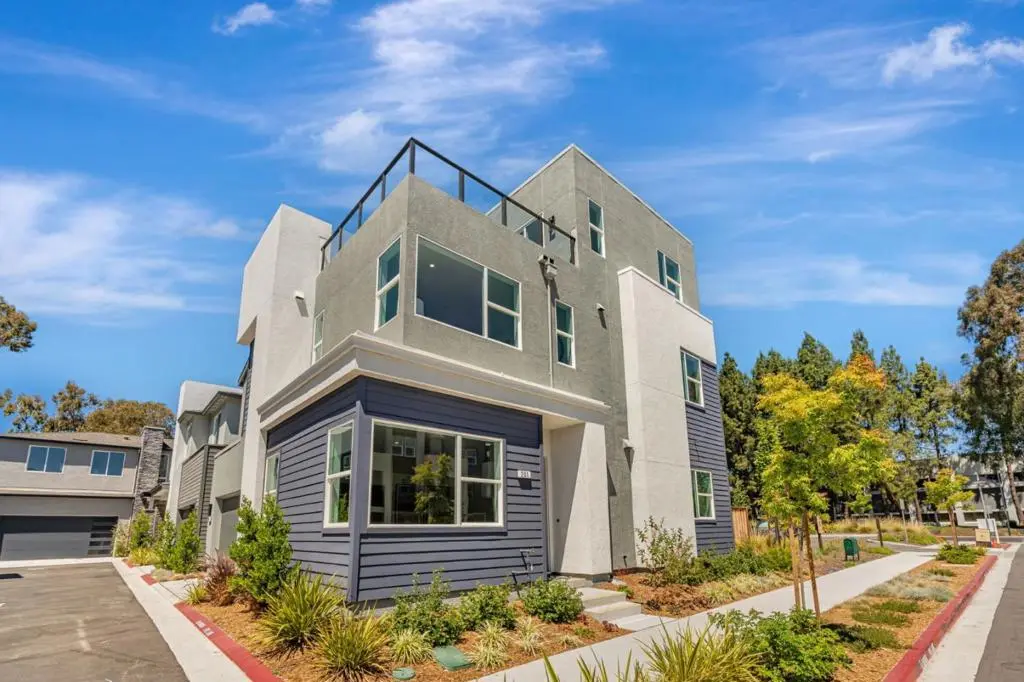 Single Family Residence for sale at 531 Khaki Court, San Ramon, CA featuring 4 beds and 5 baths