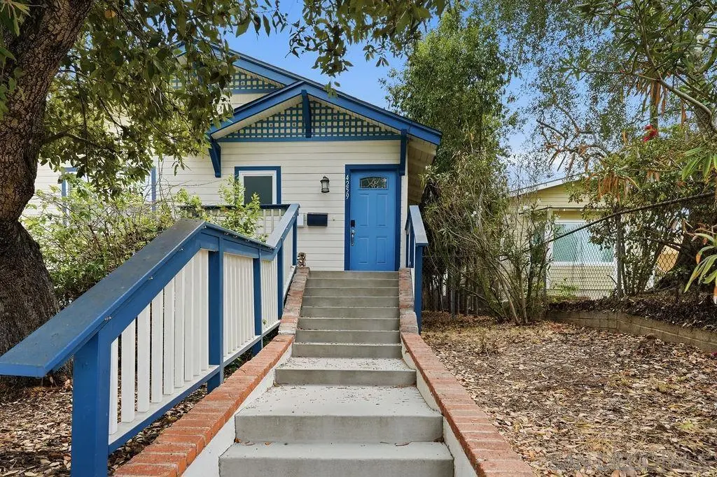 Single Family Residence for rent at 4259 Maryland, San Diego, CA featuring 3 beds and 2 baths