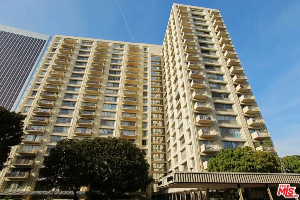 Condominium for rent at 2160 Century Park East 2112, Los Angeles, CA featuring 2 beds and 2 baths