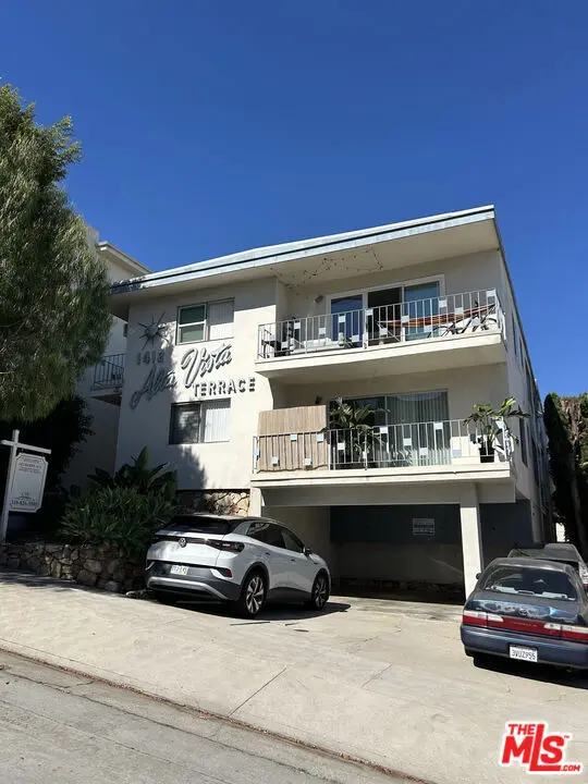 Apartment for rent at 1412 Barry Avenue 4, Los Angeles, CA featuring 1 bed and 1 bath