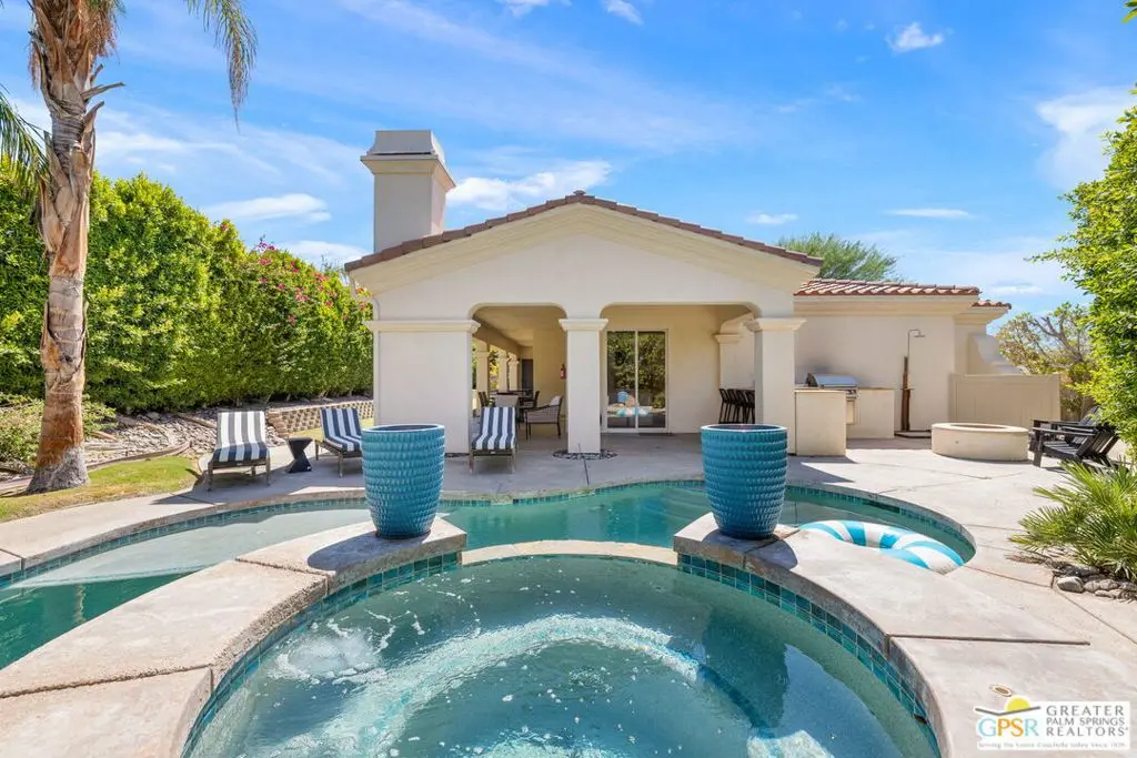 Residential Lease for rent at 1420 Lorena Way, Palm Springs, Riverside County, CA featuring 4 beds and 3 baths