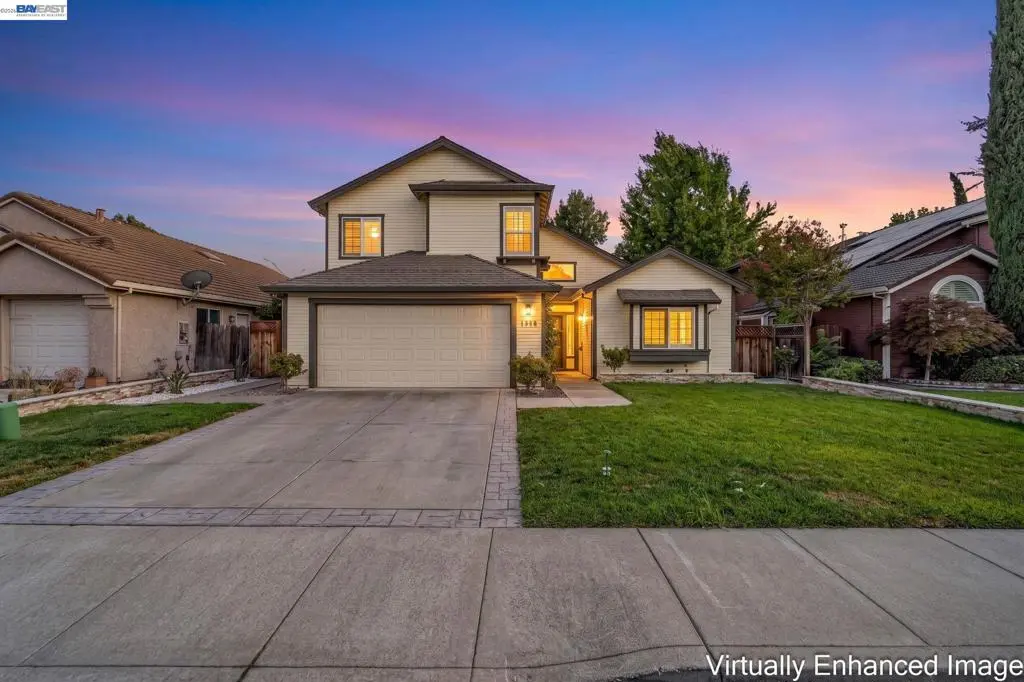 Single Family Residence for sale at 1910 Harvest Landing Ct, Tracy, CA featuring 4 beds and 3 baths
