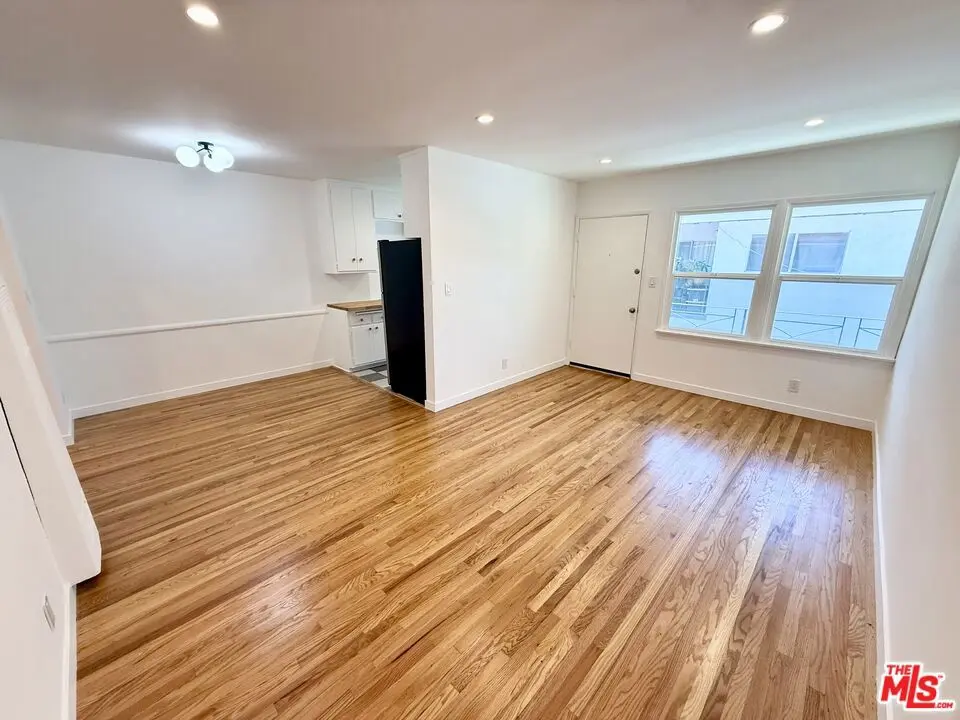 1143 N Formosa 7, West Hollywood, CA — listing photo 1