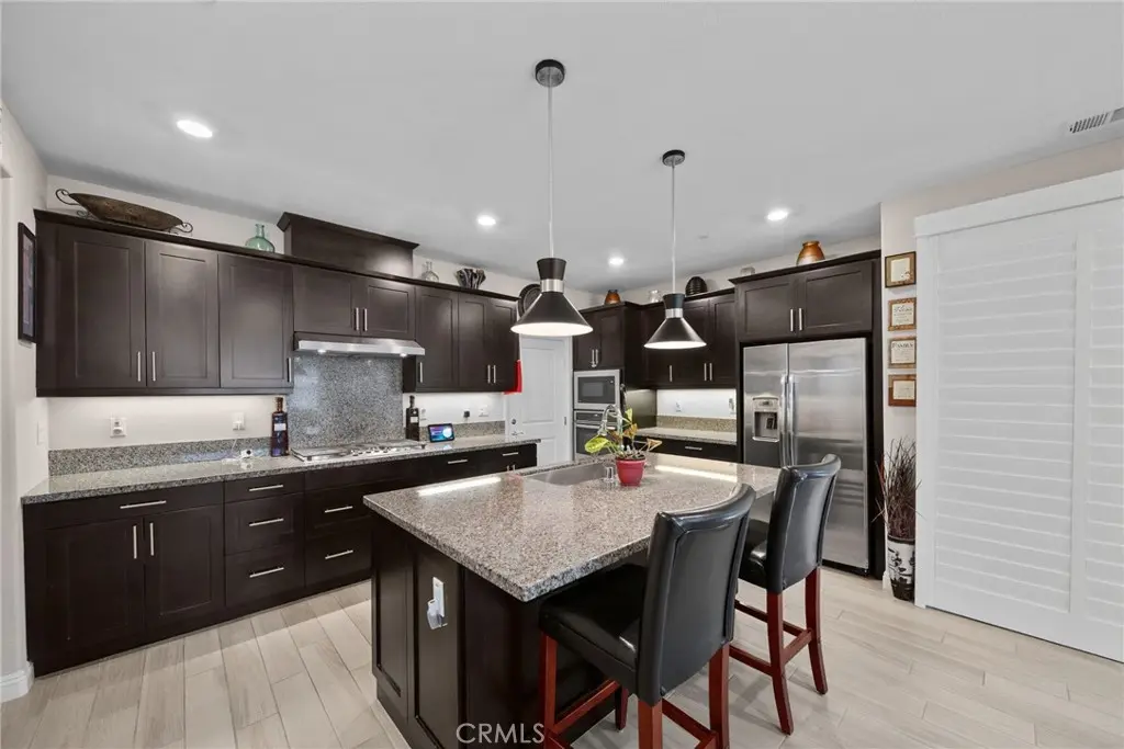 27105 Yearling, Saugus, CA — listing photo 1