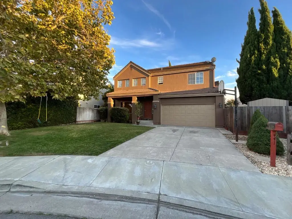 Single Family Residence for sale at 441 Verona Place, Hollister, CA featuring 4 beds and 3 baths
