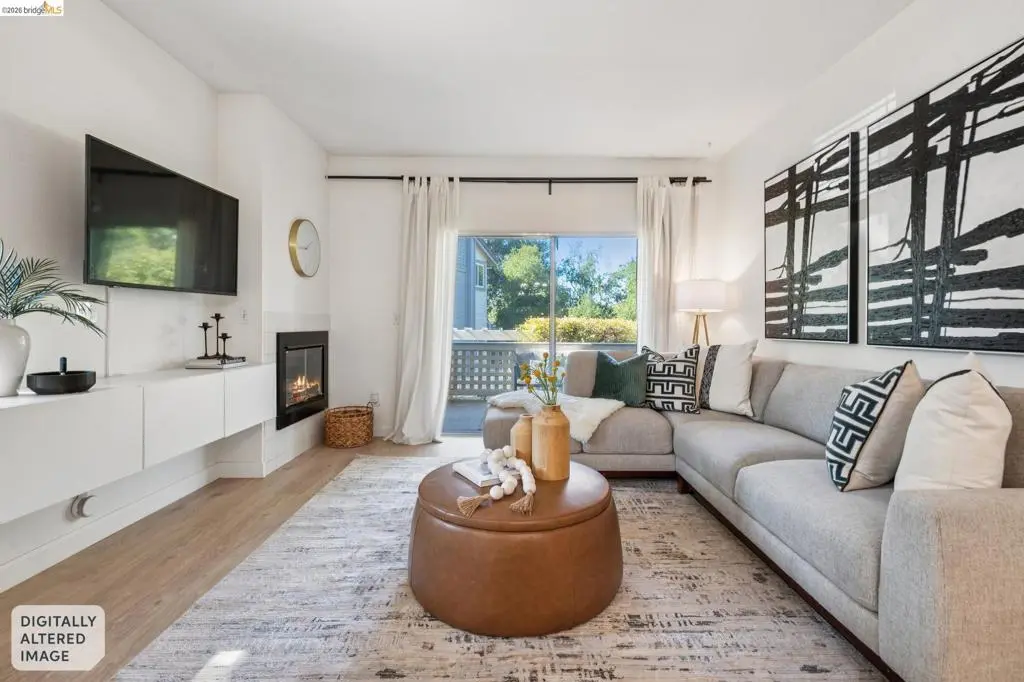 Condominium for sale at 255 Florence Ct, Hercules, CA featuring 3 beds and 2 baths