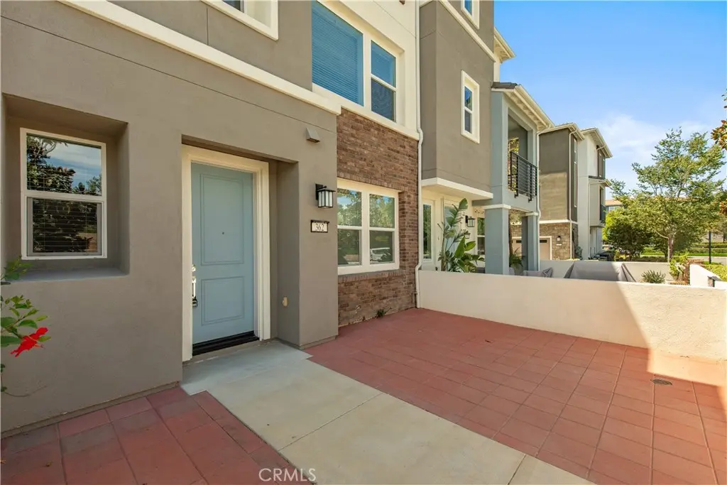 362 Bellver, Lake Forest, CA — listing photo 1
