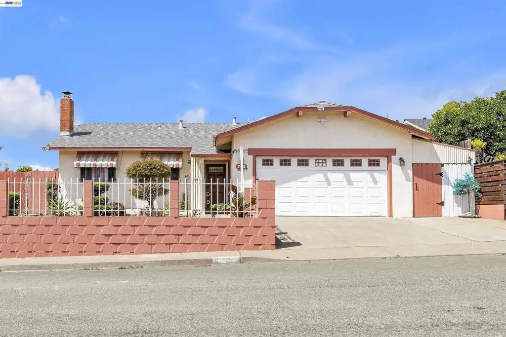 Single Family Residence for sale at 713 Falcon Drive, Vallejo, CA featuring 3 beds and 2 baths