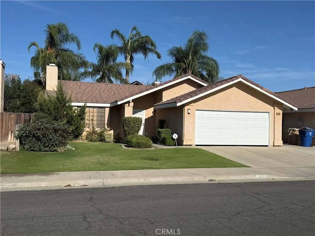 3200 Cattleman, Bakersfield, CA — listing photo 1