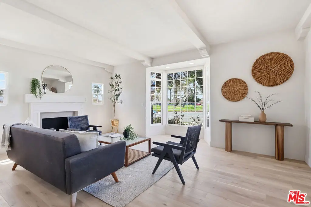 8230 Park Circle, Inglewood, CA — listing photo 1