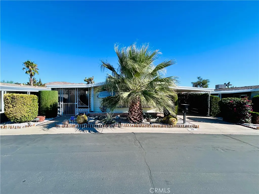 7501 Palm SPC 70, Yucca Valley, CA — listing photo 1