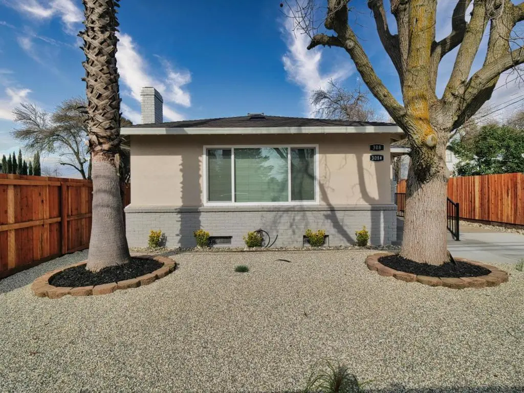 Duplex for sale at 308 6th Street, Roseville, CA